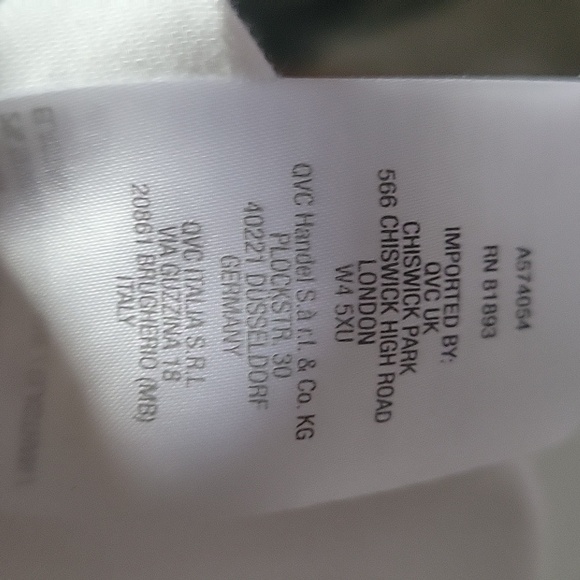 White susan graver super cute new jean jacket size extra large price firm!! - Picture 7 of 8